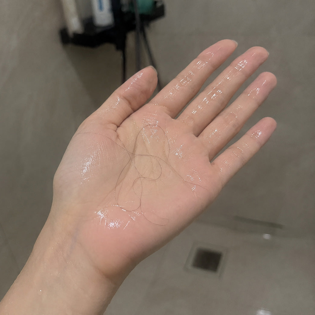 Đánh giá khách hàng: gội đầu đỡ rụng hơn với Divaren